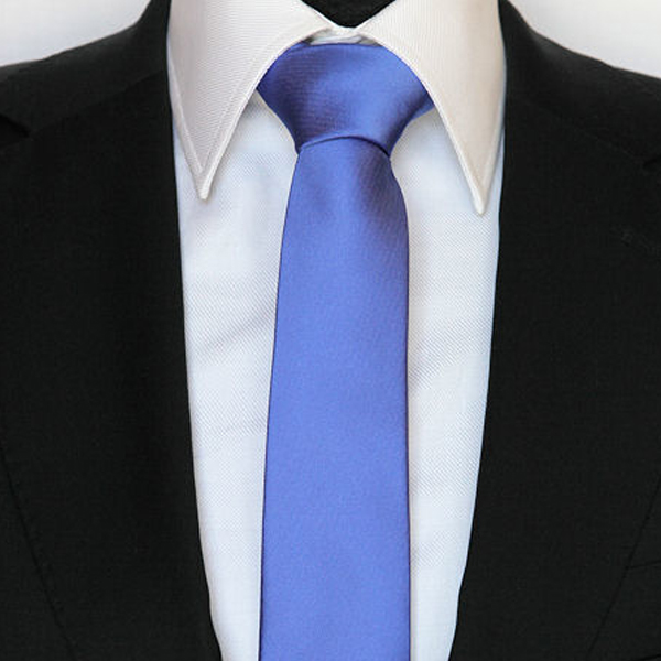 pomněnková kravata slim